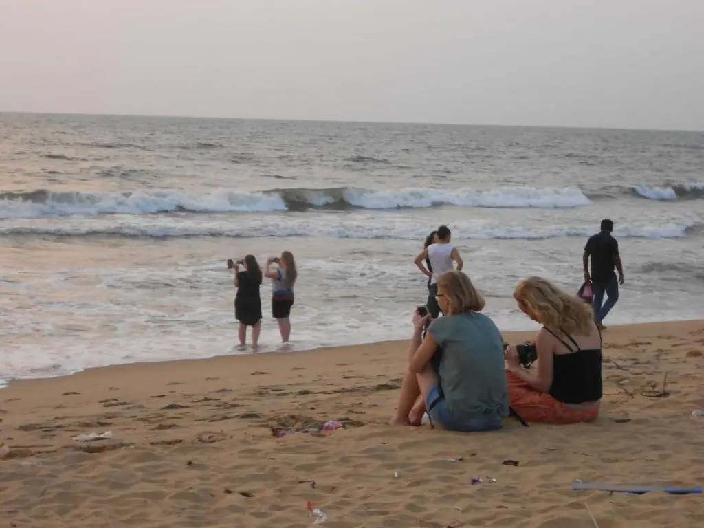 Shanith Guesthouse Negombo , beach road