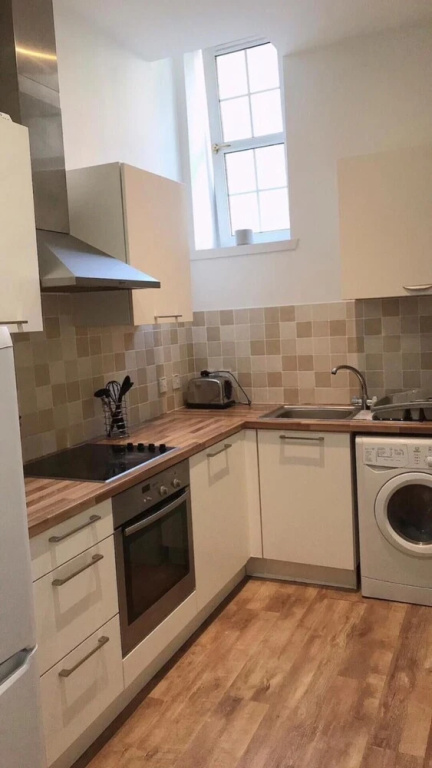 Aaron's Executive 3-bed Apartment Aberdeen City