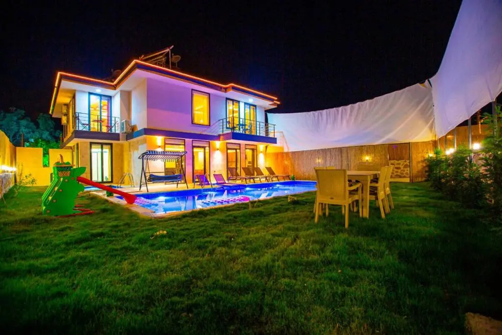 Fabulous Villa With Pool in Kas
