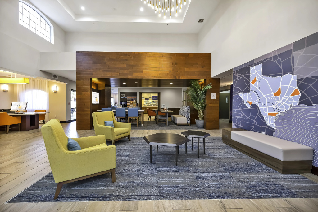 Holiday Inn Express Palestine by IHG