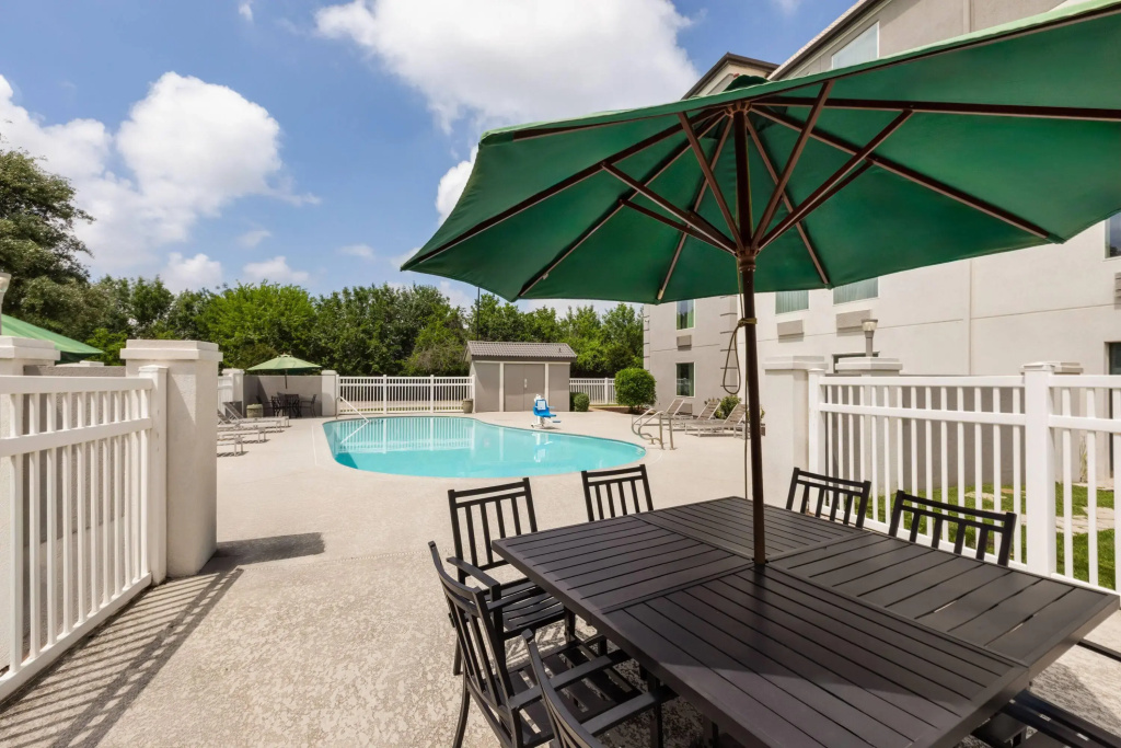 La Quinta by Wyndham Austin Round Rock