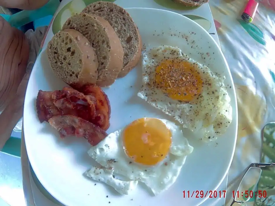 Moalboal Bamboo Guest House