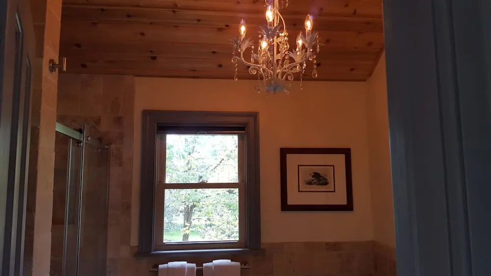 Hummingbird Inn