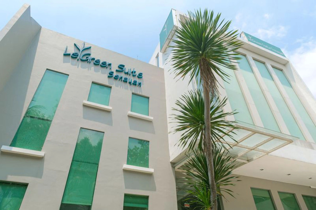 LeGreen Suite Senayan
