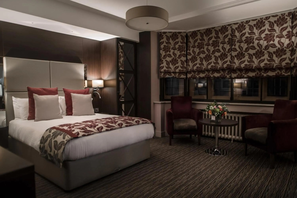 Abbey House Hotel