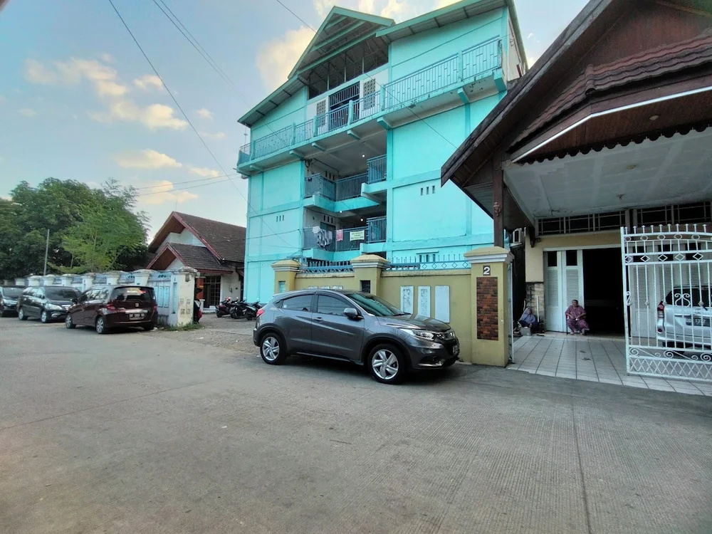 Hotel O Losmen Bahalap Syariah MarabahanNearSiring Marabahan (Ulek Barito)