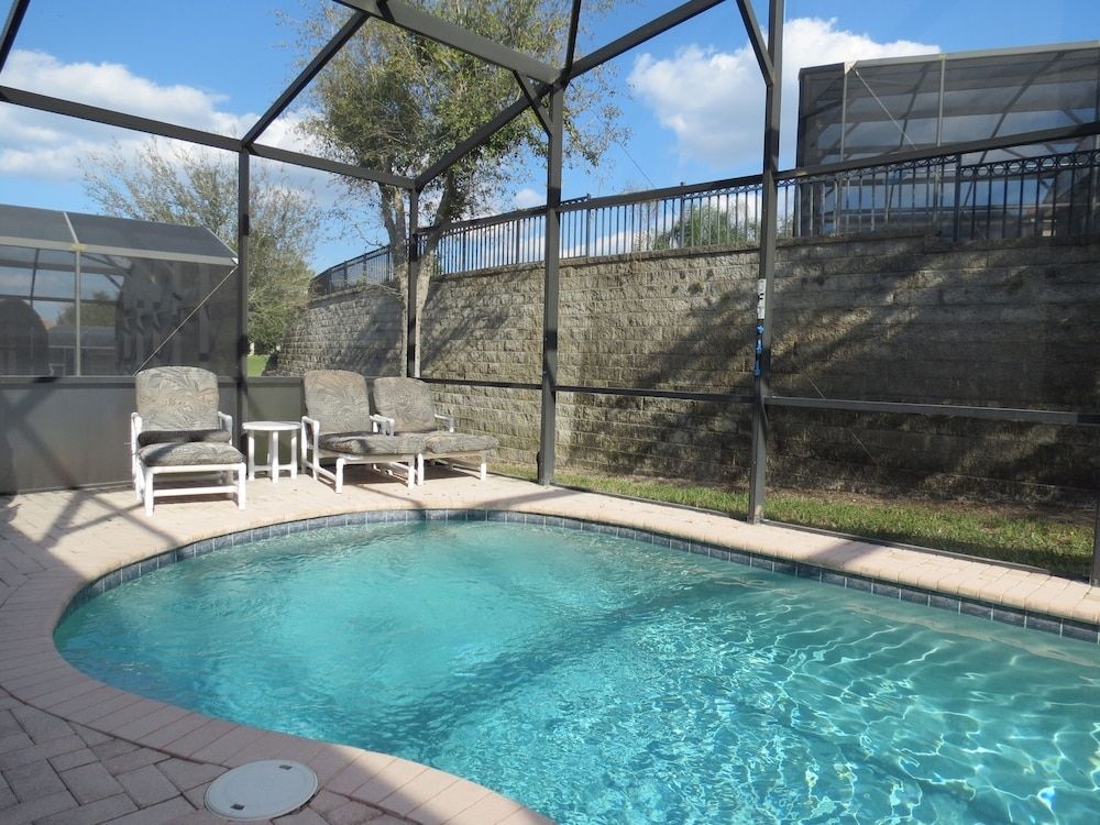 SVV Pool Homes