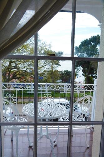 Pier View Self Catering Luxury Apartments