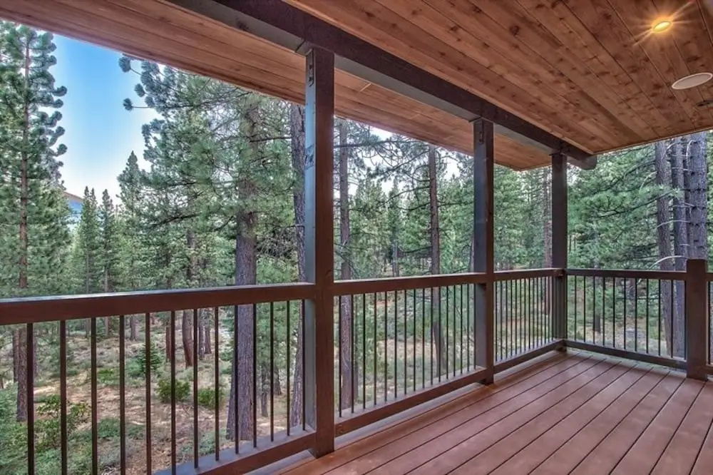 Redwood Lodge 7 Bedrooms 5.5 Bathrooms Home