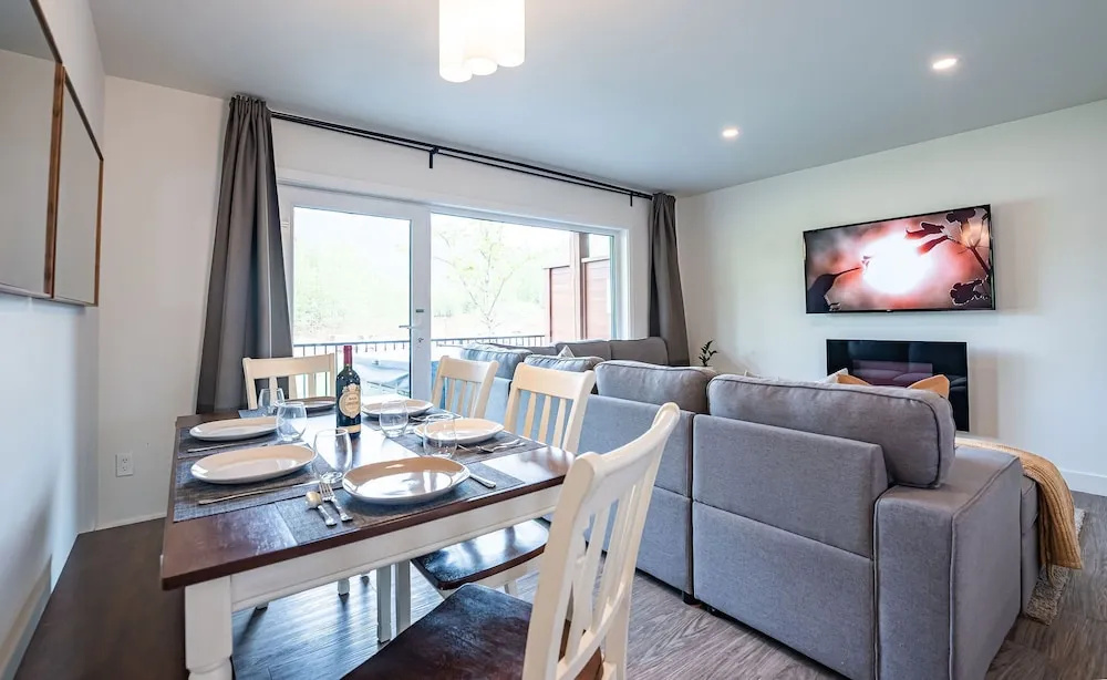 The RendezView by Revelstoke Vacations
