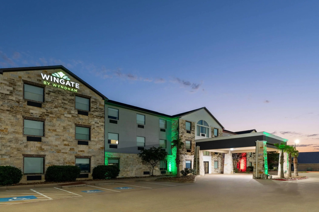 Wingate by Wyndham College Station South