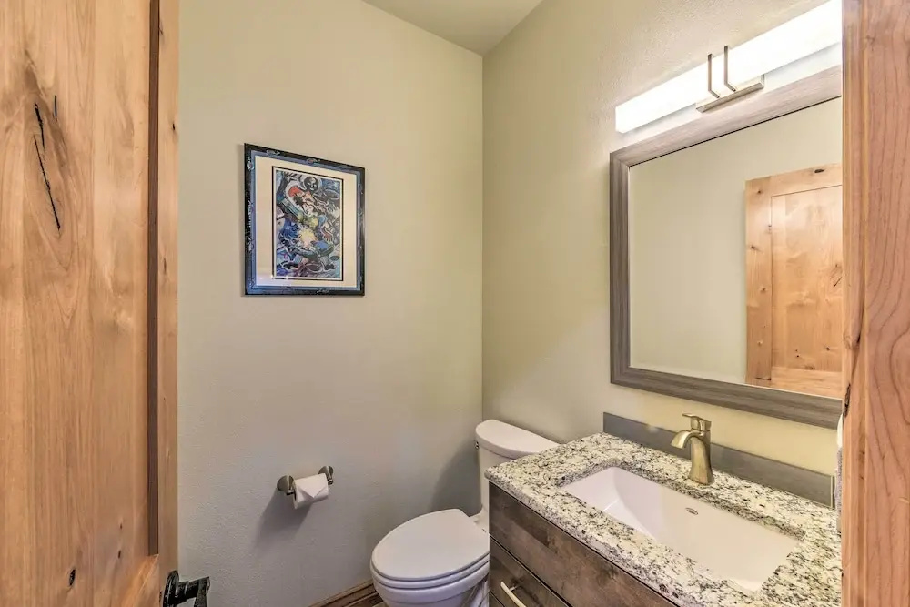 Charming Buena Vista Home ~ 1 Block to Main Street