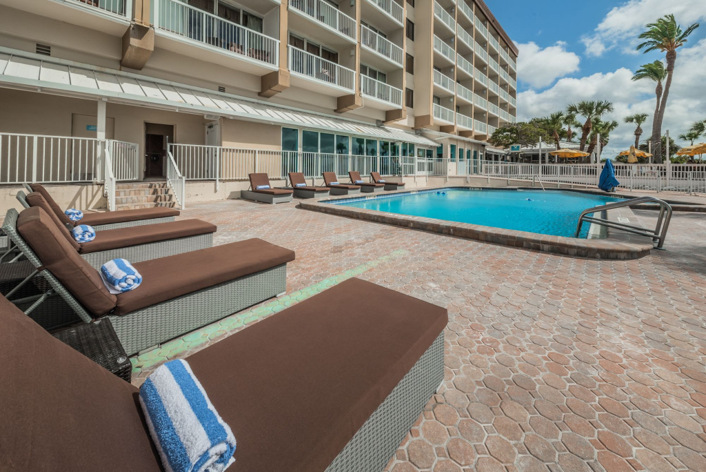DreamView Beachfront Hotel & Resort