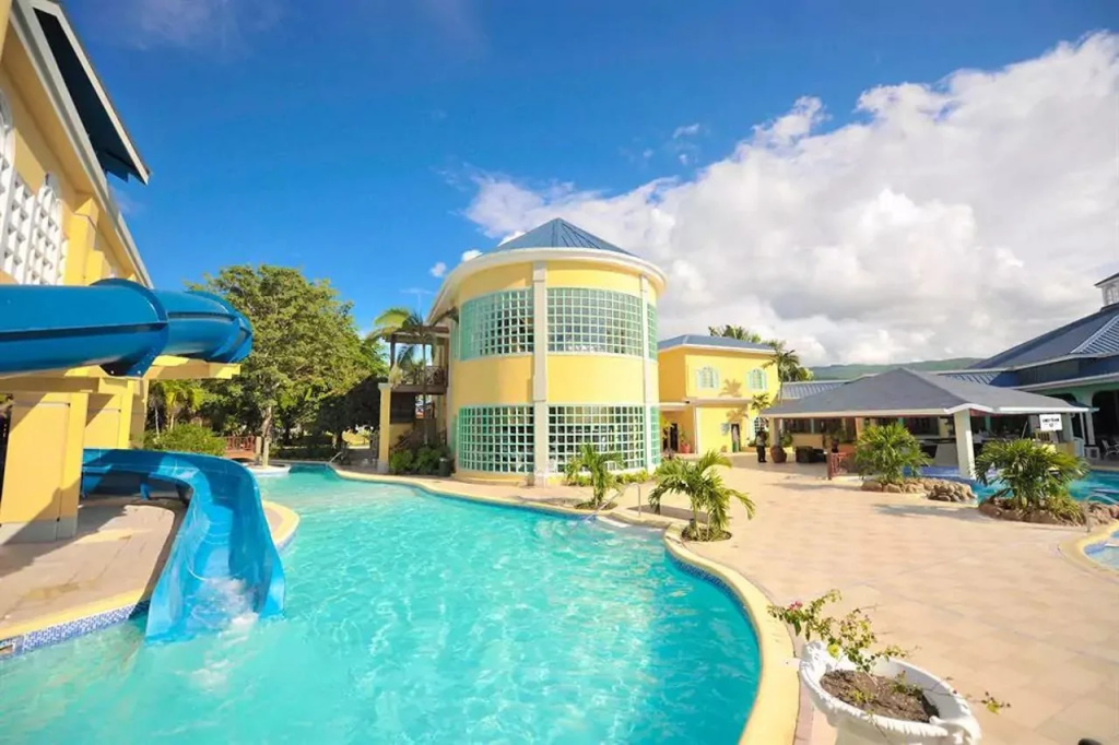 Jewel Paradise Cove Adult Beach Resort & Spa – All Inclusive
