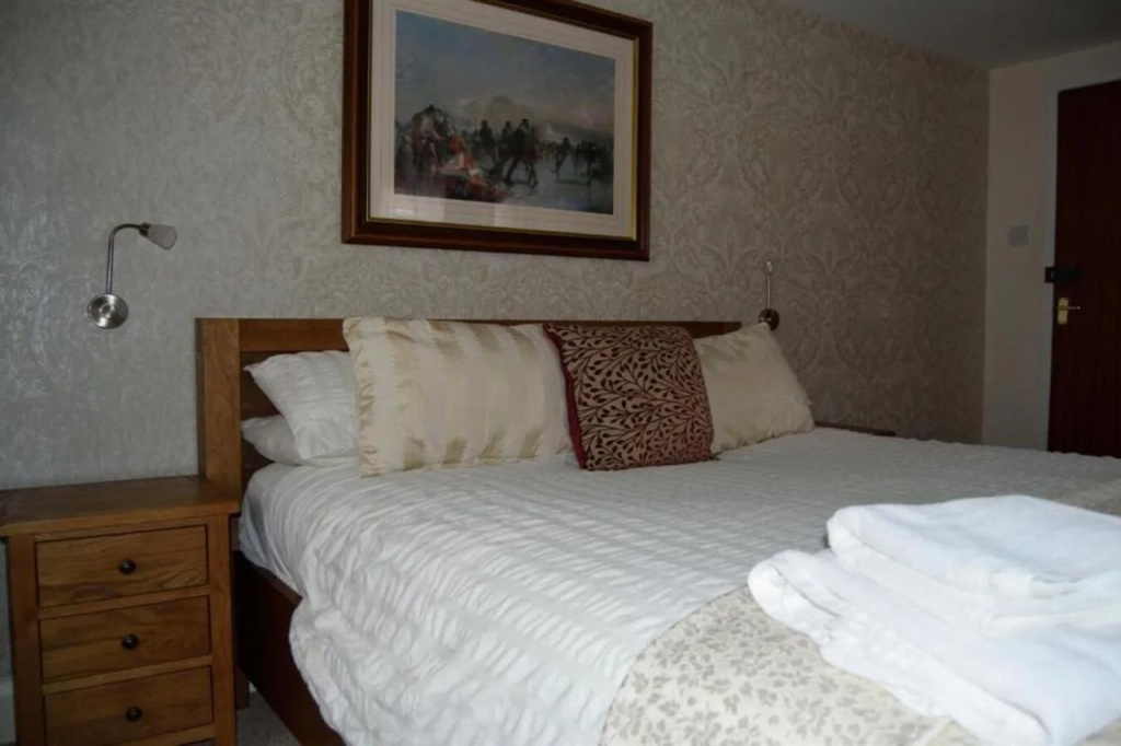 The White Lion Inn