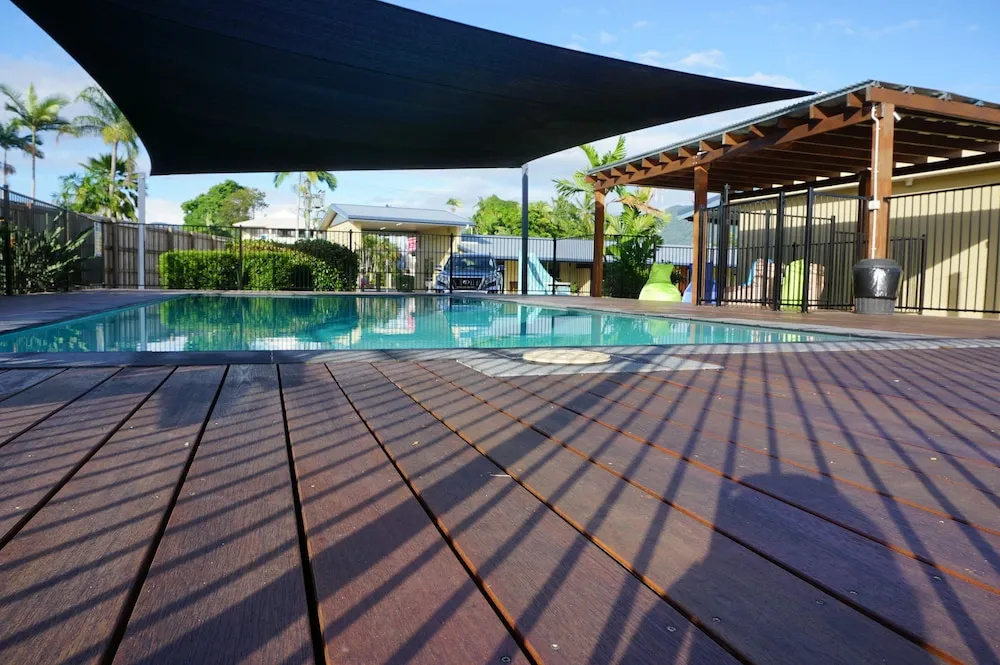 YAL Cairns - A Motel that makes a difference