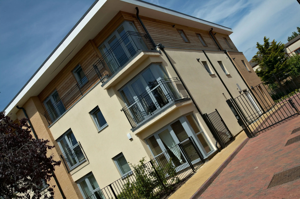Two Bed Two Bath Apartments at Pavilions by Accommodation Windsor Ltd
