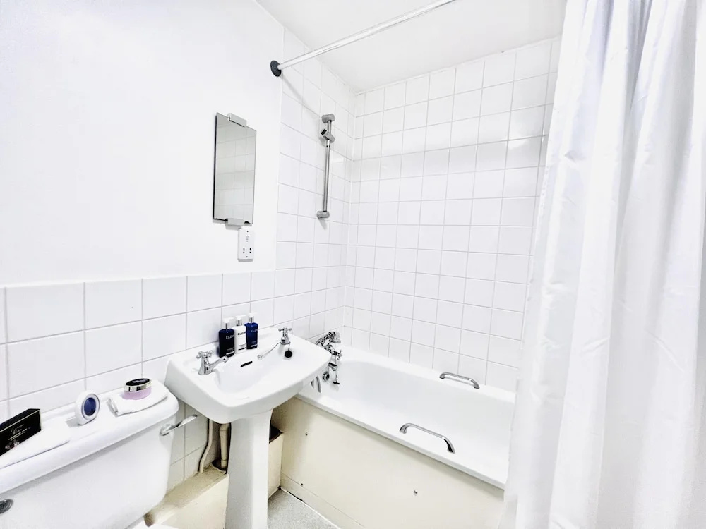 Lovely 1-bed Apartment in London by the Harbour