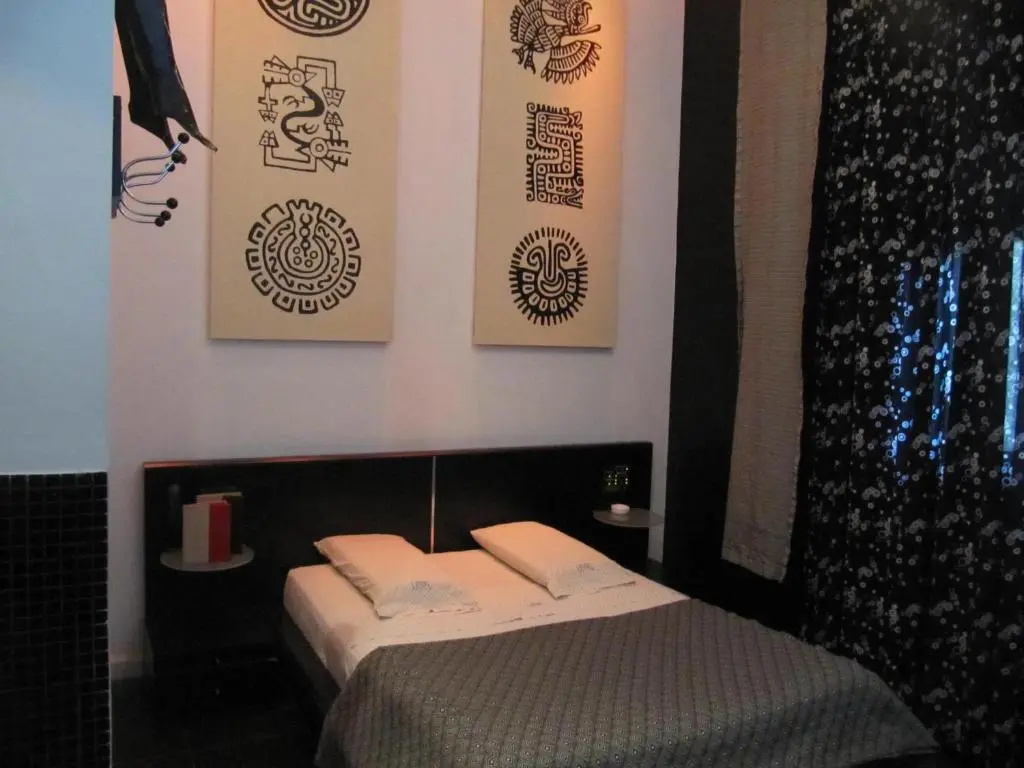 Uman Hotel -Motel-