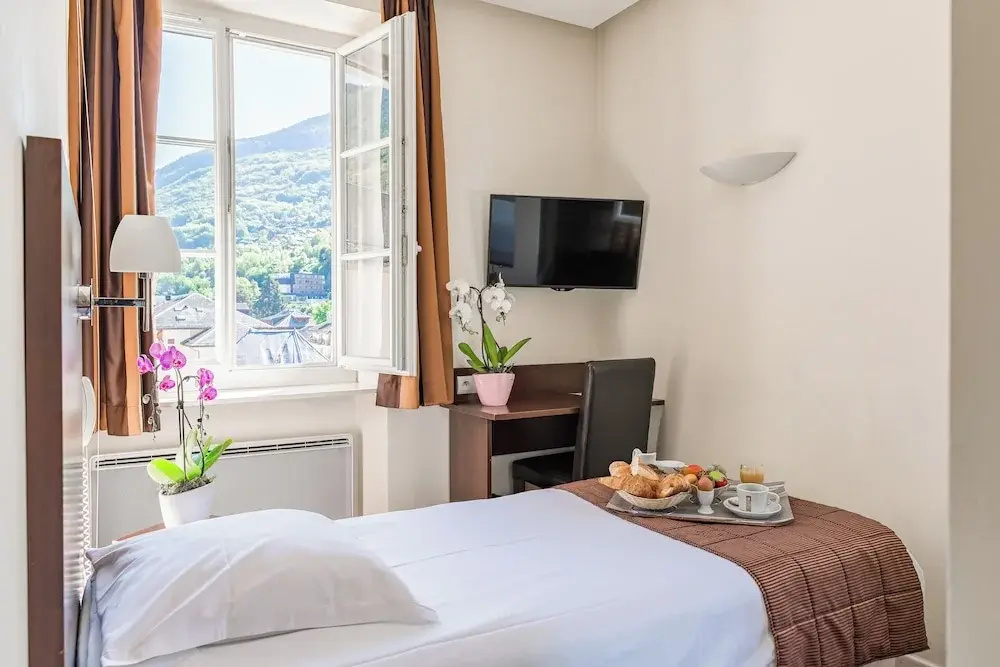 HI Brides-les-Bains