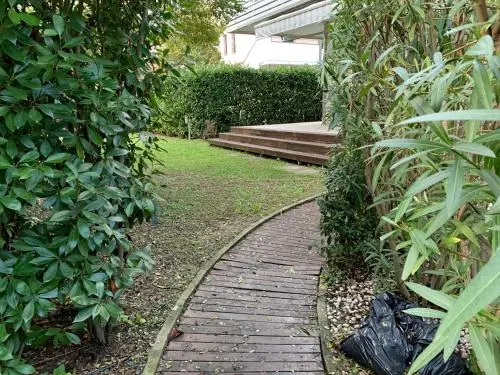 Casa con giardino