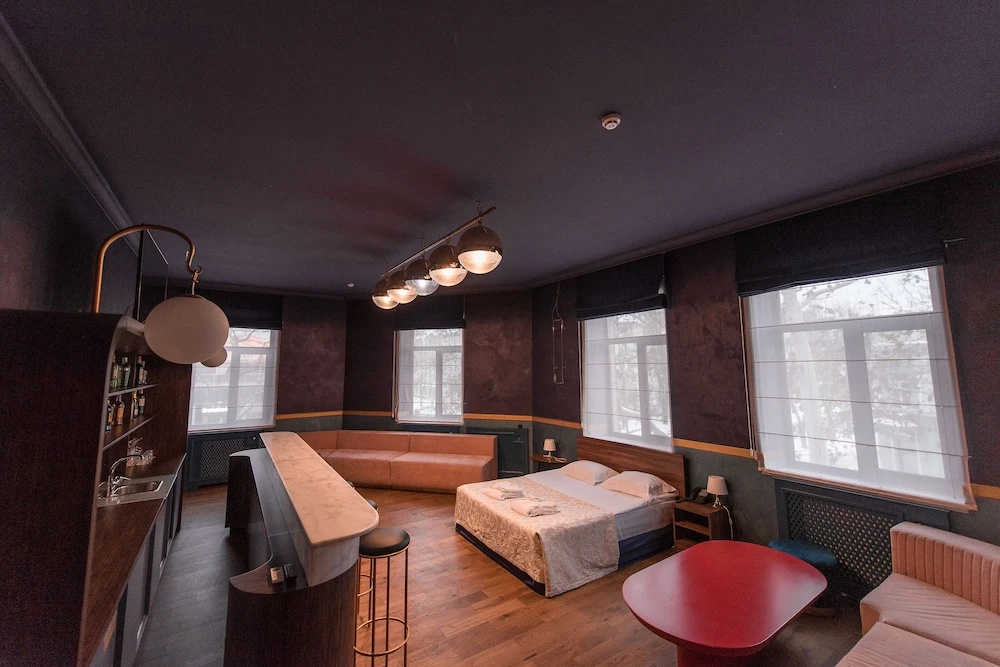 Amsterdam Hotel