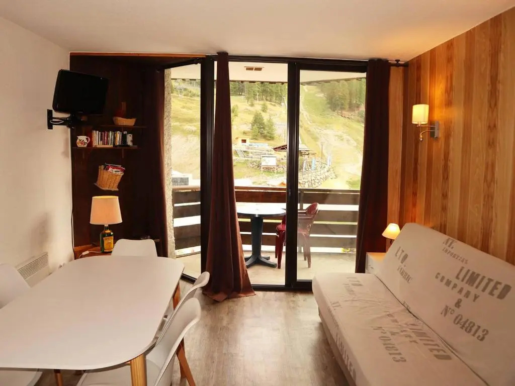 Appartement Les Orres, 2 pièces, 6 personnes - FR-1-322-171