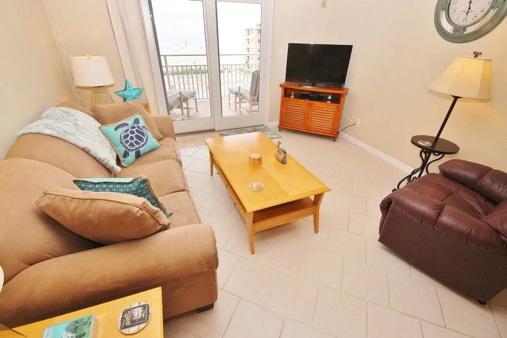 Sea Coast Gardens II 517 Apartment 1