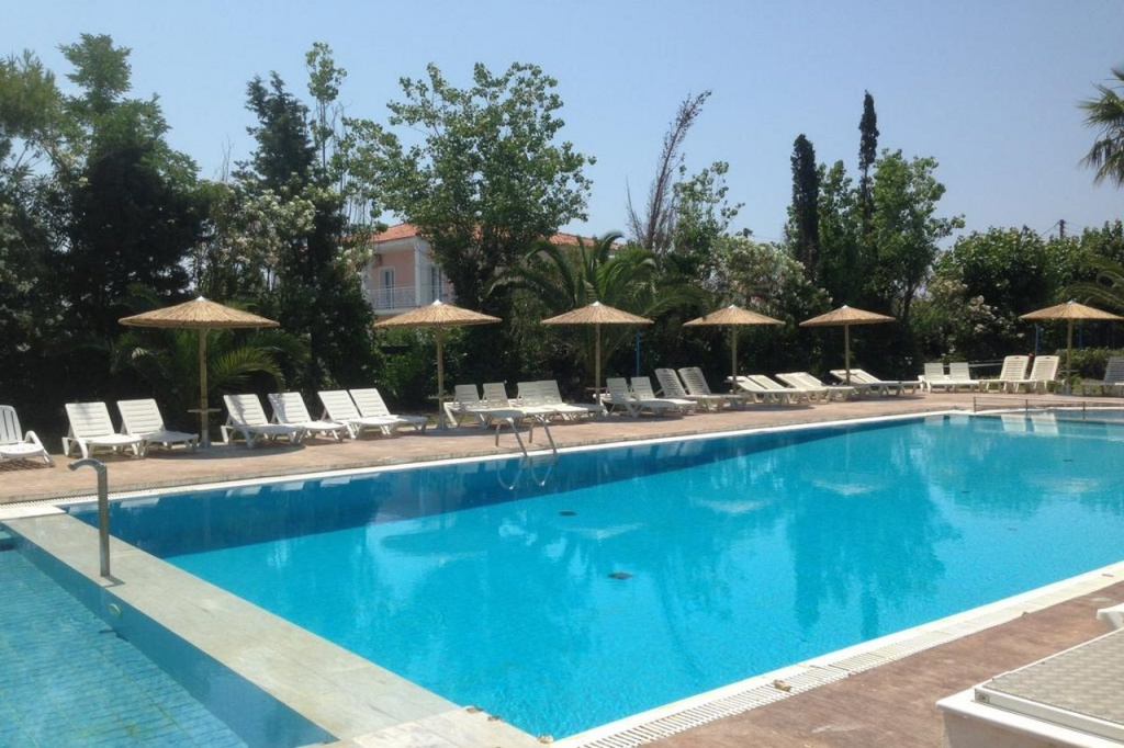 Koulouris Beach Hotel