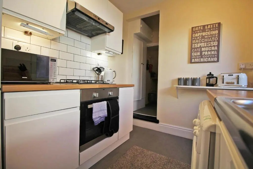 Close to the City, Classic Chester Home to sleep 6