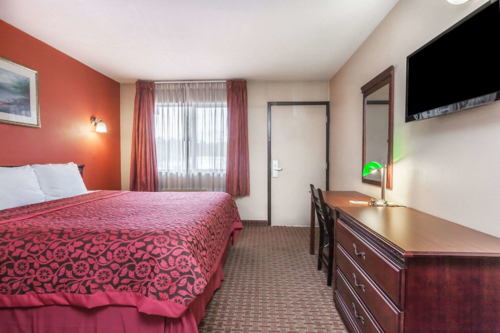 Red Carpet Inn Elkton