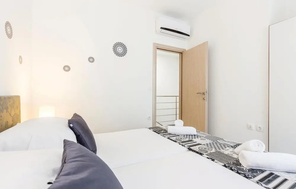 Awesome Home in Selce With Wifi and 4 Bedrooms