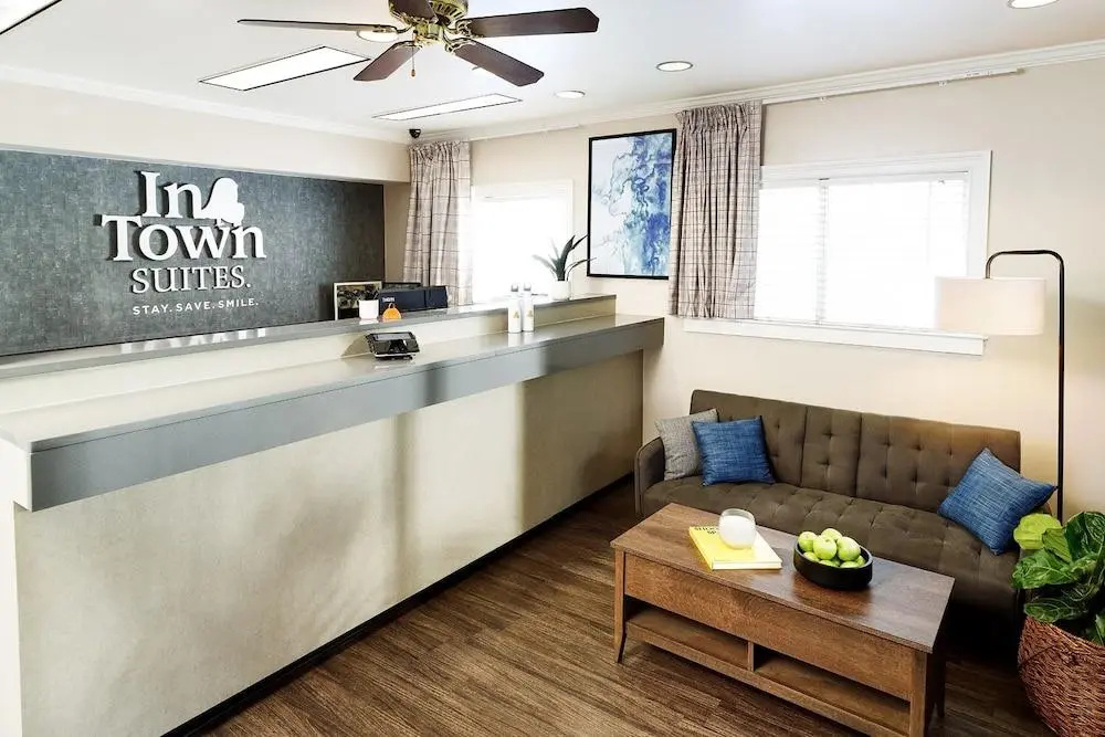InTown Suites Extended Stay Cincinnati OH - Fairfield
