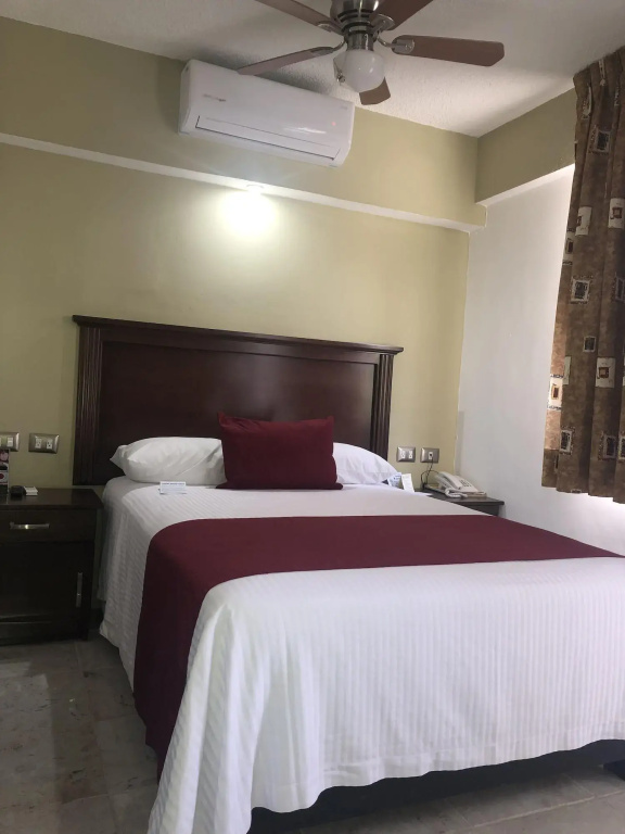 Hotel Playa Bonita