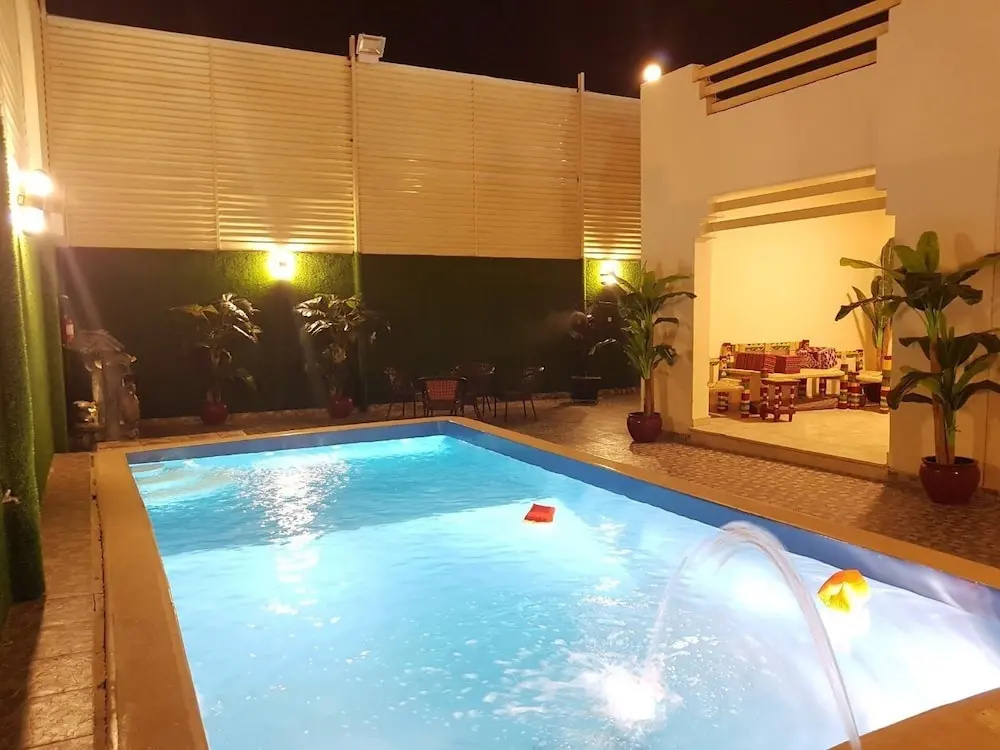 Al Maarefa Chalets