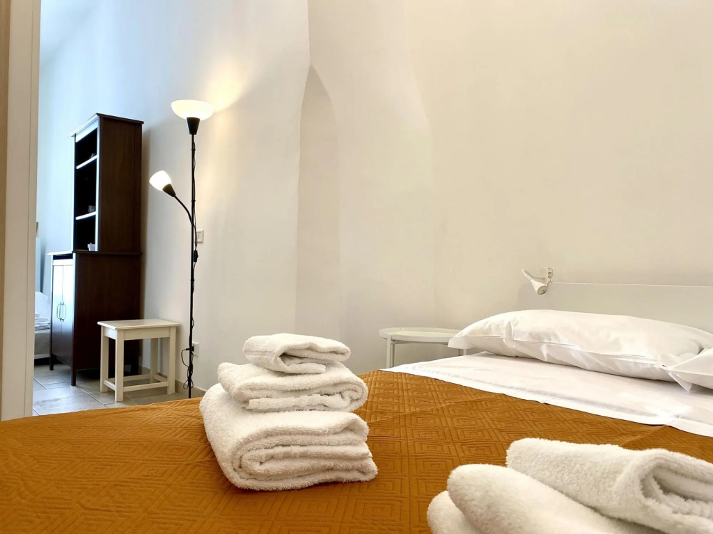 Apartment in the historic center, ideal for couples, free wifi, near the sea-Dimora Zia Giovanna