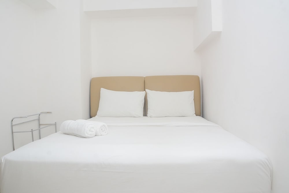 Minimalist and Stylish 1BR Bassura City Apartment