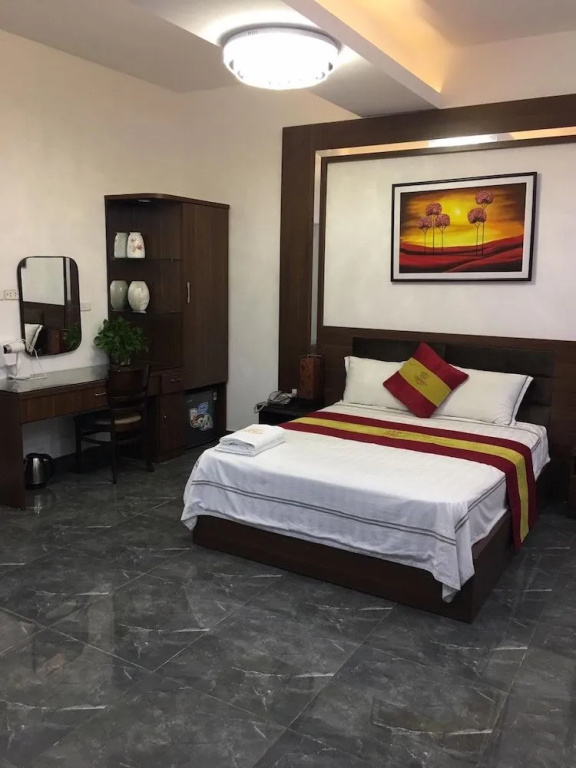 Queen Mộ Lao Hotel
