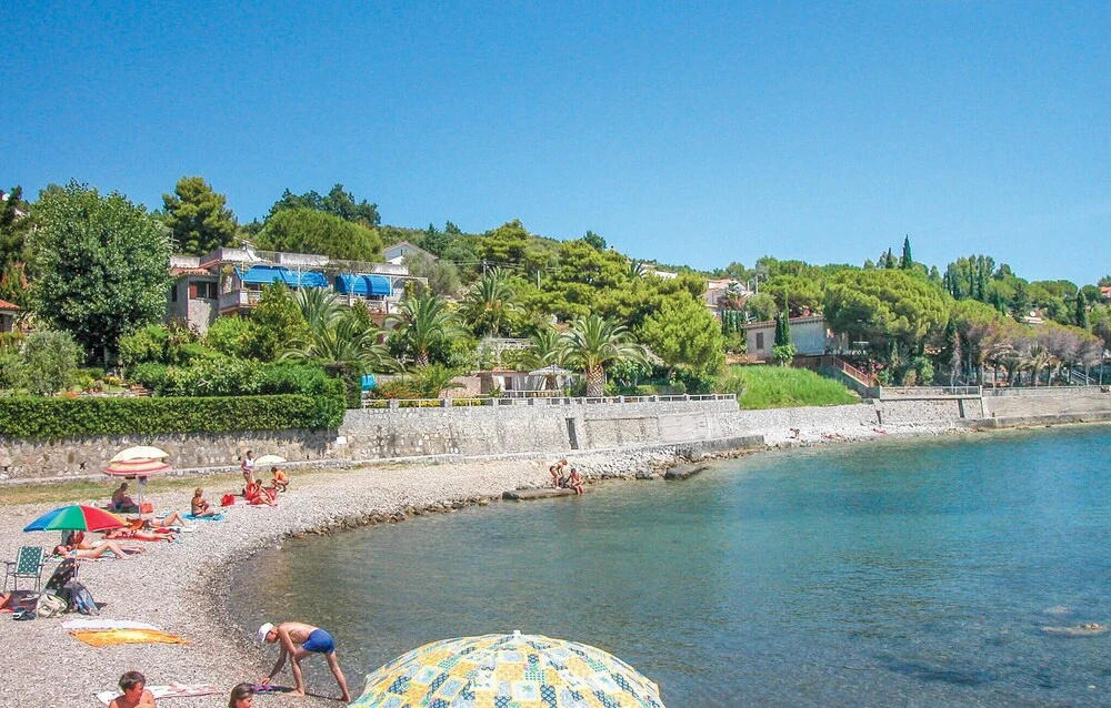 Nice Apartment in Policastro Bussentino With 1 Bedrooms and Wifi