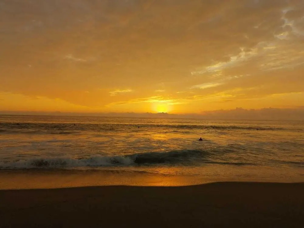 Room in Guest Room - Standard Queen Room two Beds n01