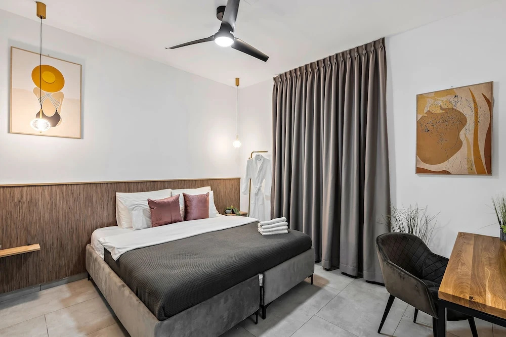 Old City Boutique - By La Finca Hotels-בוטיק מדהים ויוקרתי בלב העתיקה עם חניה בחינם!