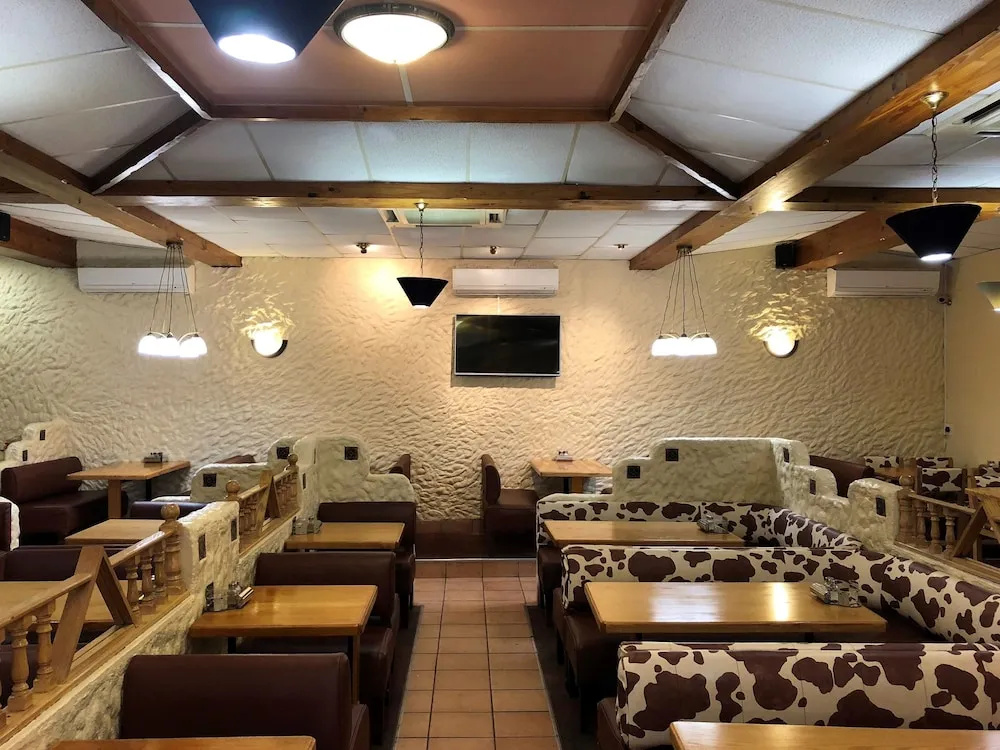 Syringa Lodge