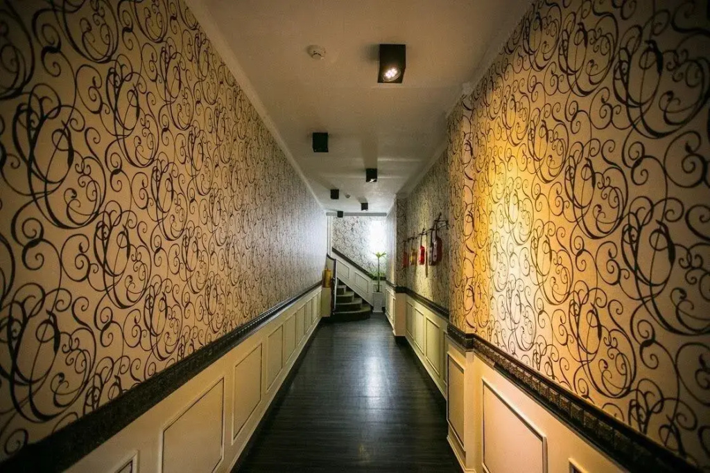 Queens Hotel