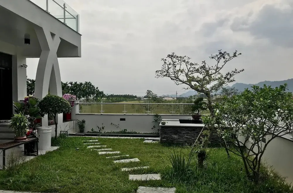 Meinung On the Field Homestay