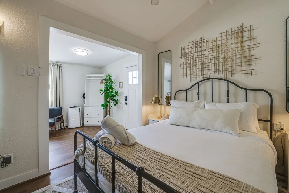 Charming Chandler Retreat w/ Furnished Patio!