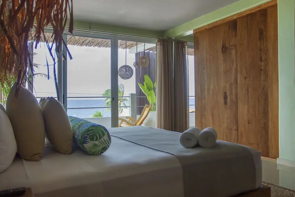 Albatros by Bedsfriends