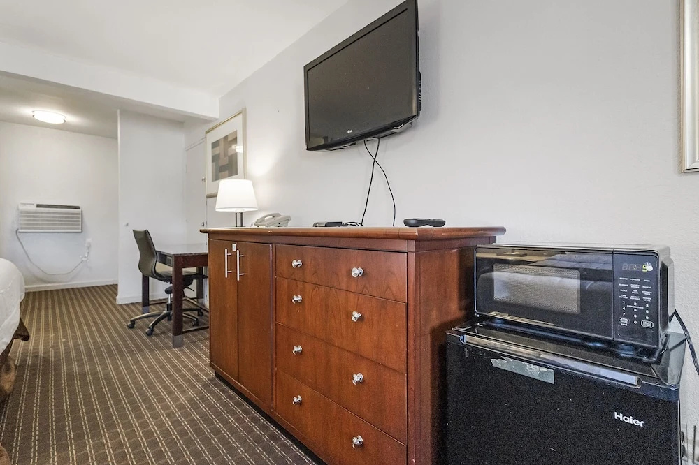 Heritage Inn Express Hayward