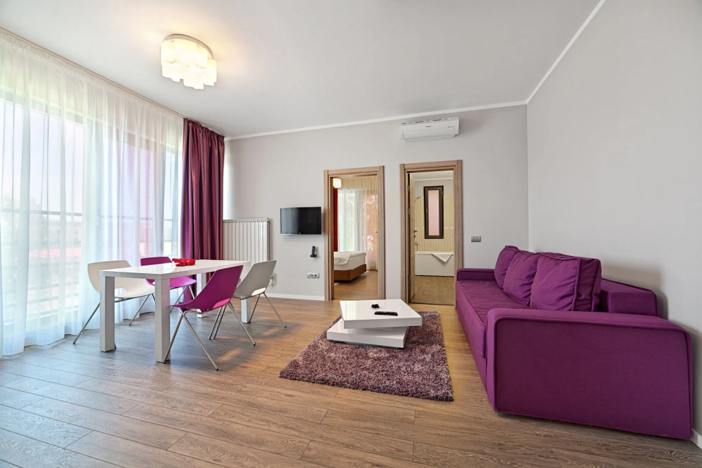 Tomis Garden Apartments Mamaia