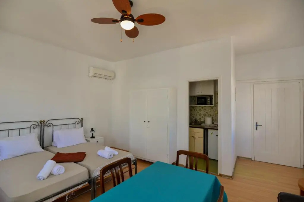 Naxos 3 min from port central apartment
