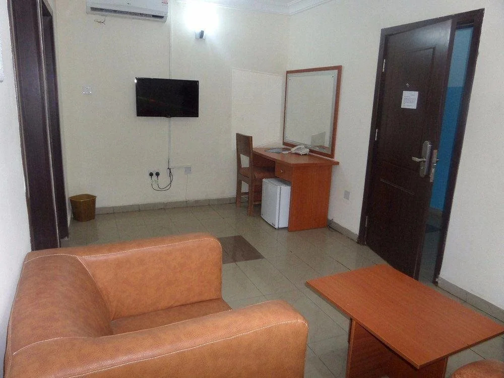 Ralmeton Hotel